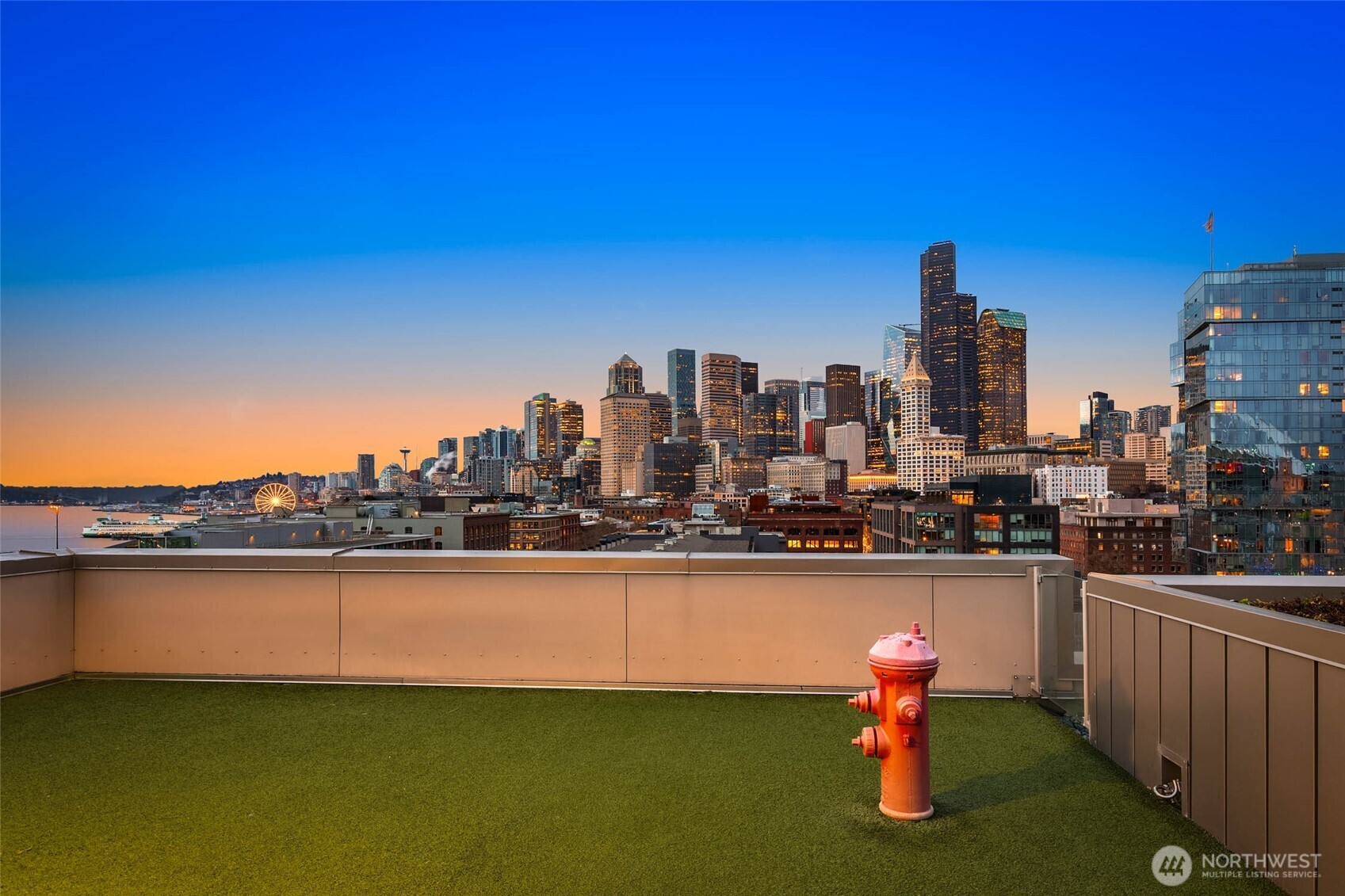 590 1st Avenue S #702, Seattle, WA 98104
