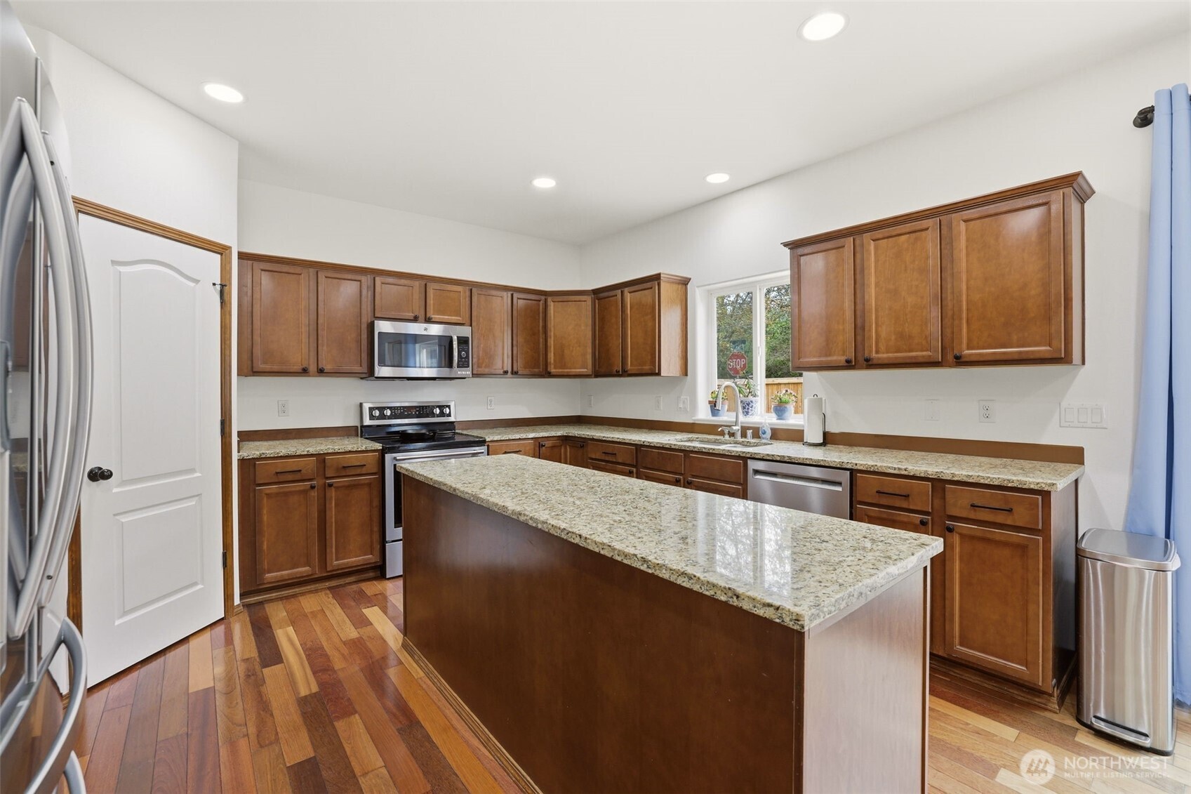 12430 5th Place NE, Lake Stevens, WA 98258