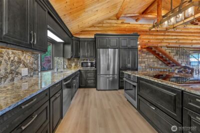 12031 11th Avenue NE, Marysville, WA 98271 - Photo 8