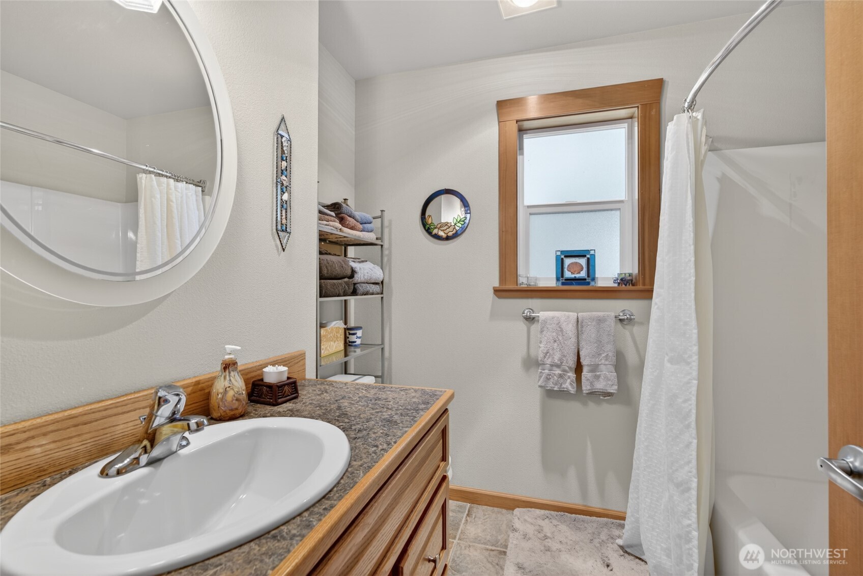 703 353rd Place , Ocean Park, WA 98640