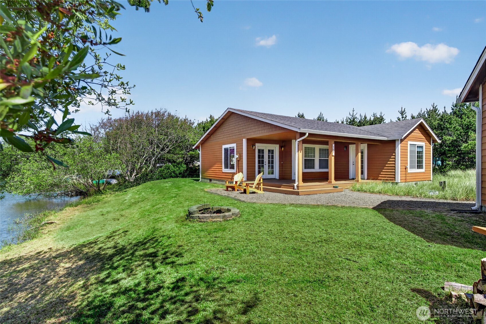 703 353rd Place , Ocean Park, WA 98640