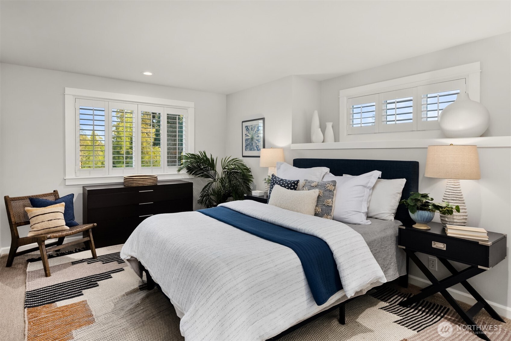 712 Tiffany Meadows Drive NE, Bainbridge Island, WA 98110