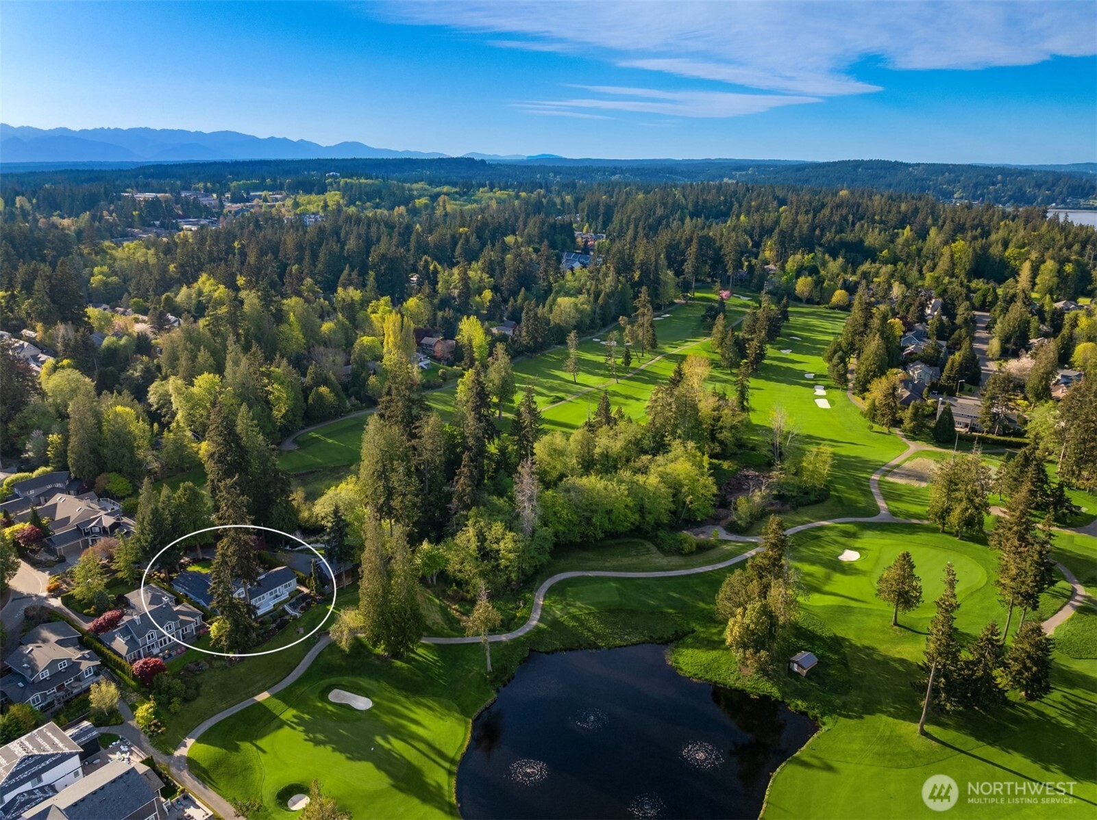 712 Tiffany Meadows Drive NE, Bainbridge Island, WA 98110