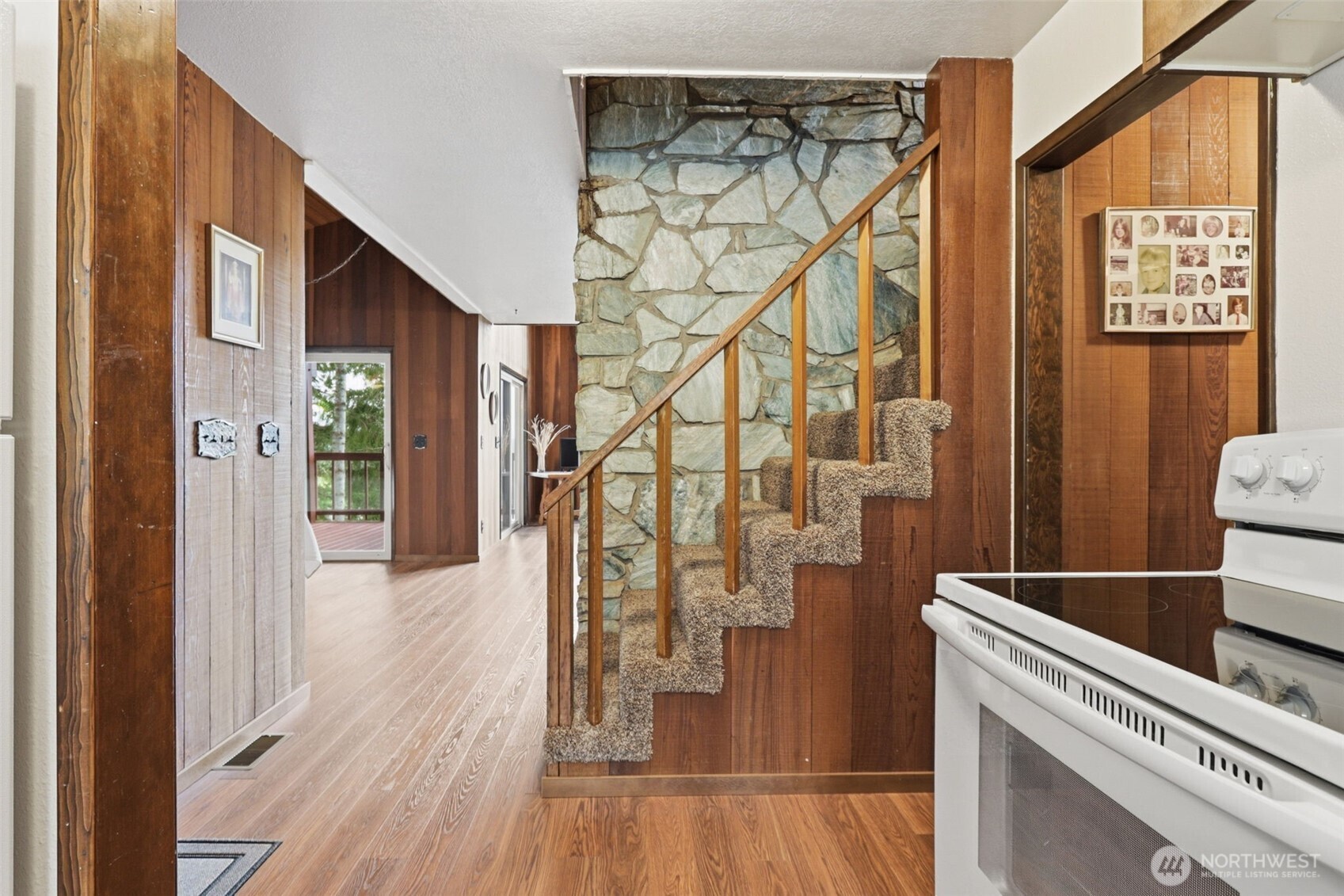 132 Lake Terrace Drive , Mossyrock, WA 98564