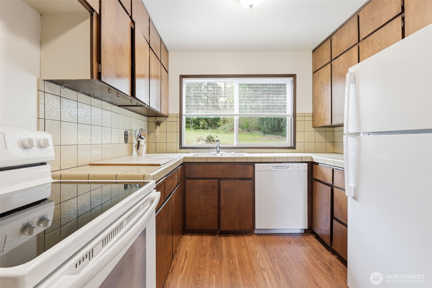 132 Lake Terrace Drive , Mossyrock, WA 98564