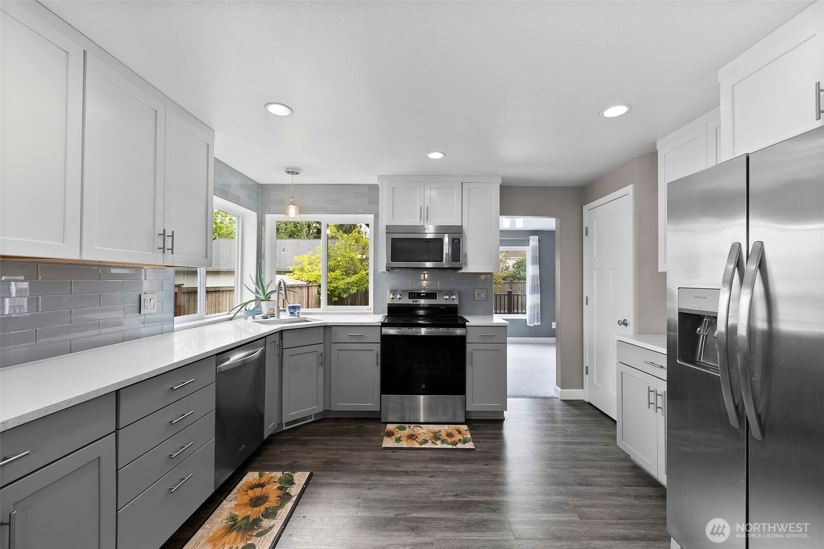 6225 23rd Street NE, Tacoma, WA 98422-3661