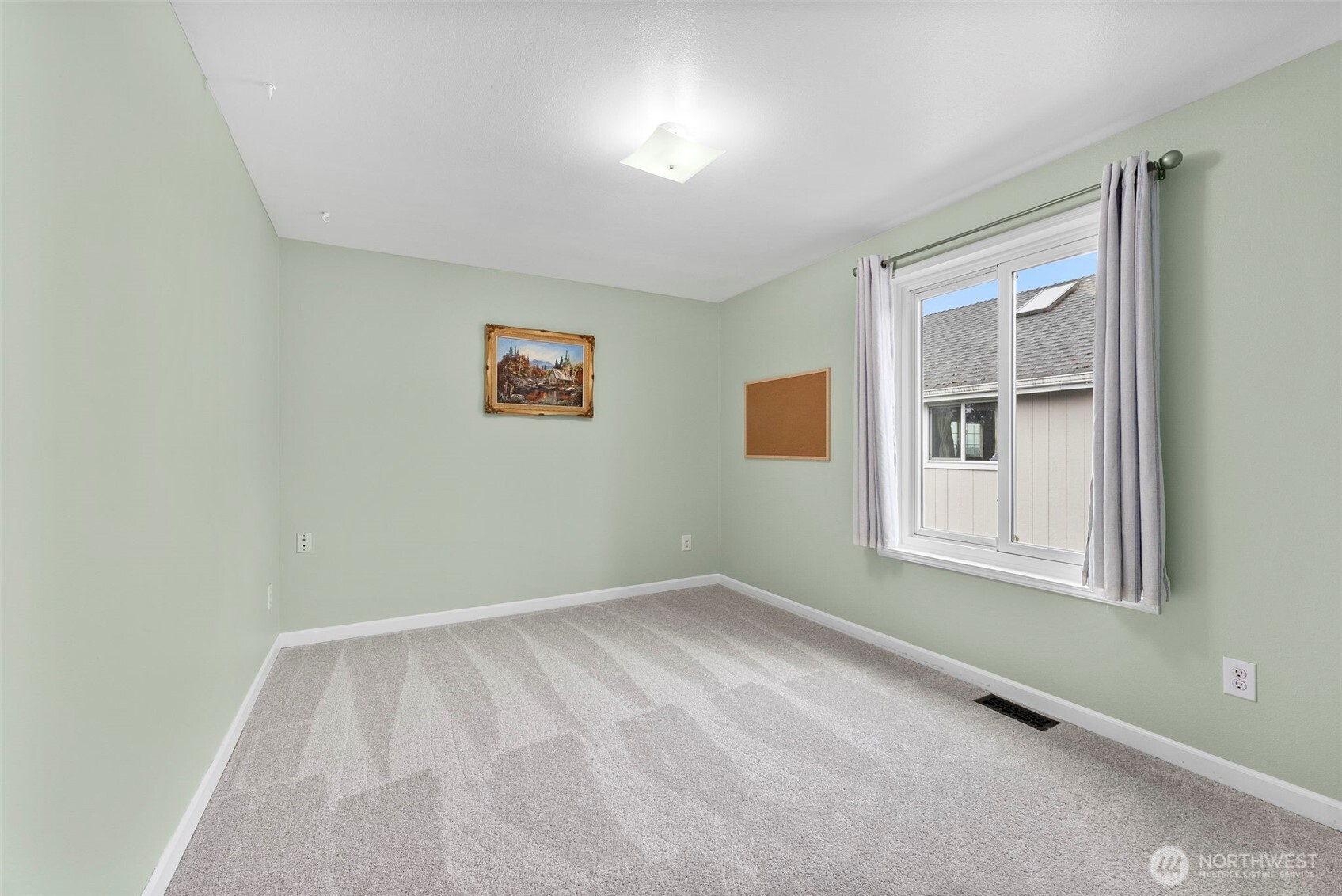 6225 23rd Street NE, Tacoma, WA 98422-3661