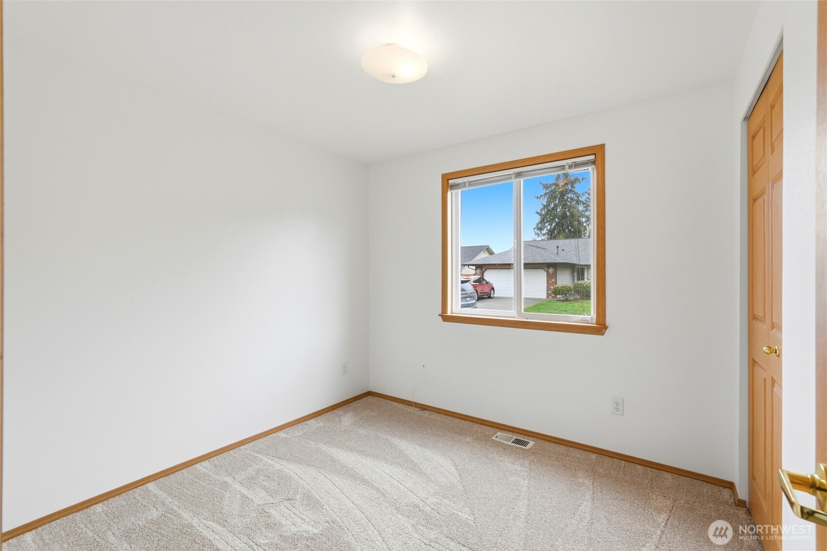 5106 68th Avenue NE, Marysville, WA 98270