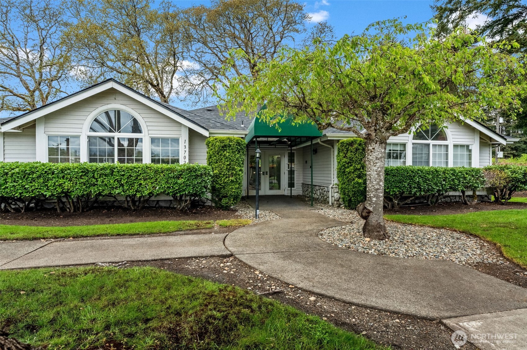 13814 21st Ave E, Tacoma, WA 98445