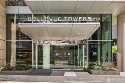 500 106th Avenue NE #3211, Bellevue, WA 98004