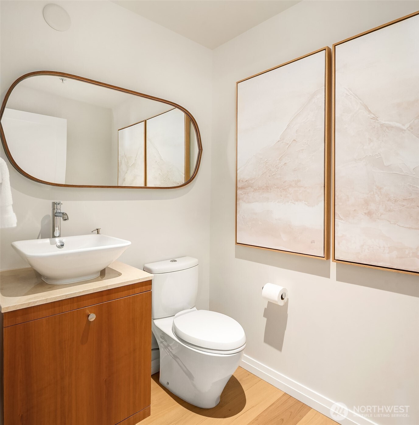500 106th Avenue NE #3211, Bellevue, WA 98004