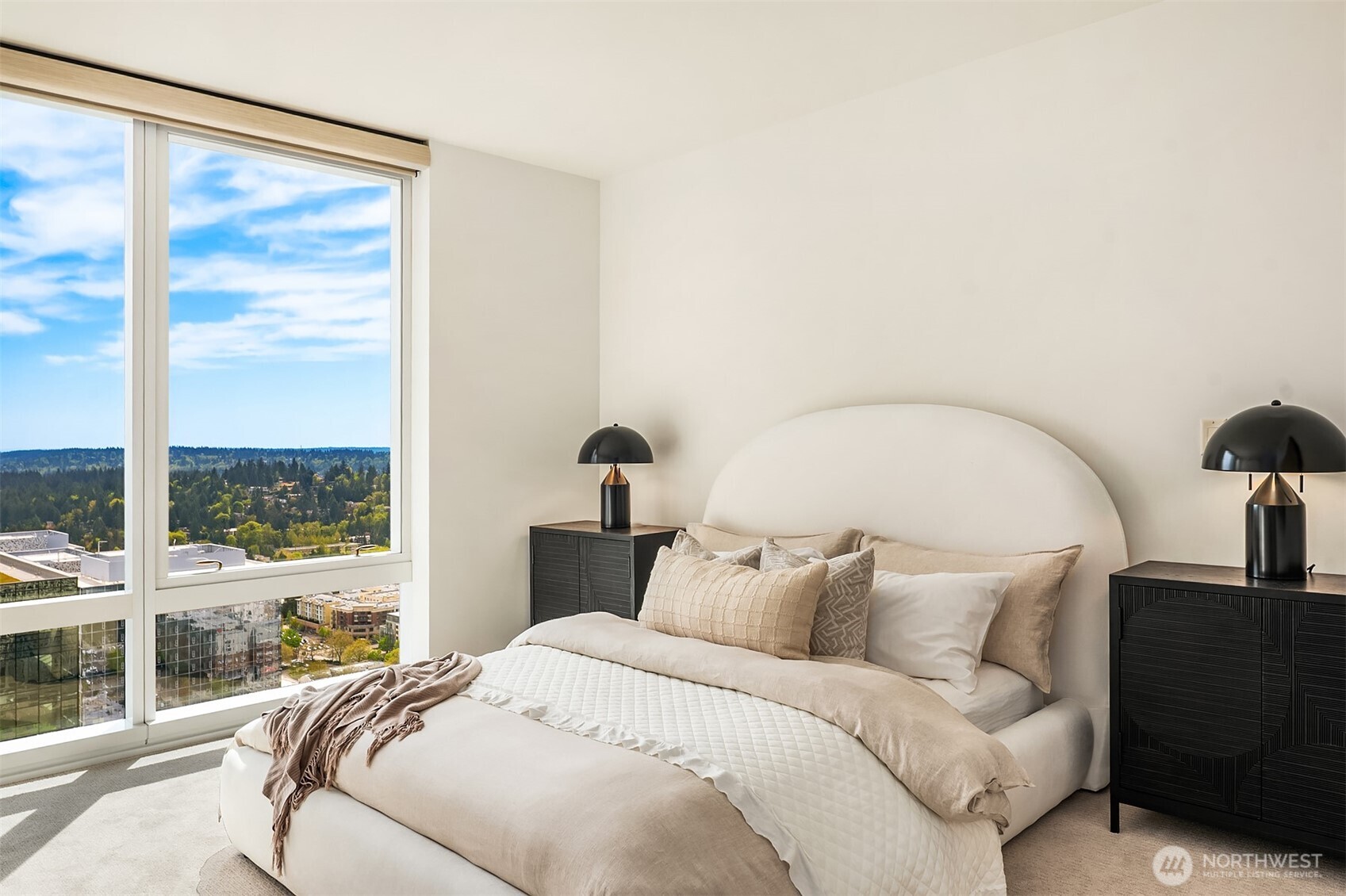 500 106th Avenue NE #3211, Bellevue, WA 98004