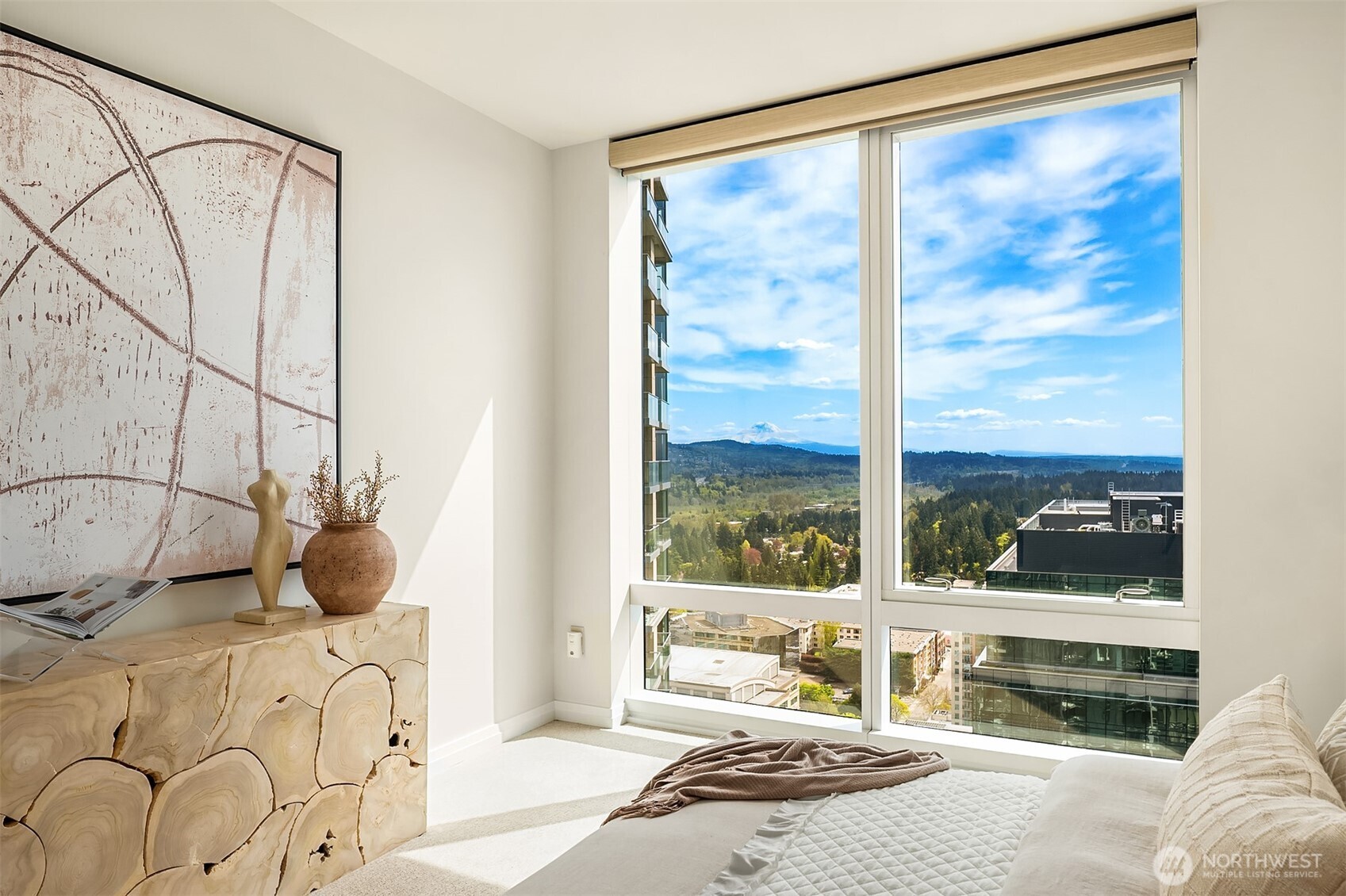 500 106th Avenue NE #3211, Bellevue, WA 98004