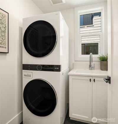 3023 65th Avenue SW, Seattle, WA 98116 - Photo 27