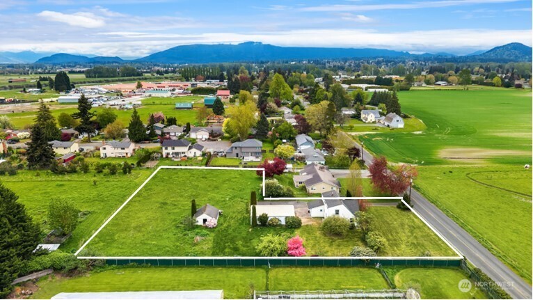 17289 Dunbar Road , Mount Vernon, WA 98273