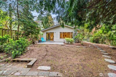 10758 Ashworth Avenue N, Seattle, WA 98133 - Photo 26
