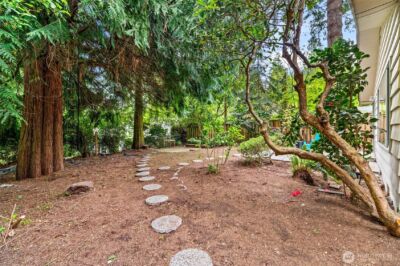10758 Ashworth Avenue N, Seattle, WA 98133 - Photo 30