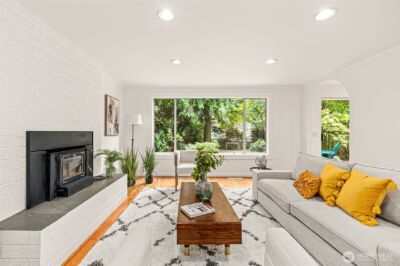10758 Ashworth Avenue N, Seattle, WA 98133 - Photo 7