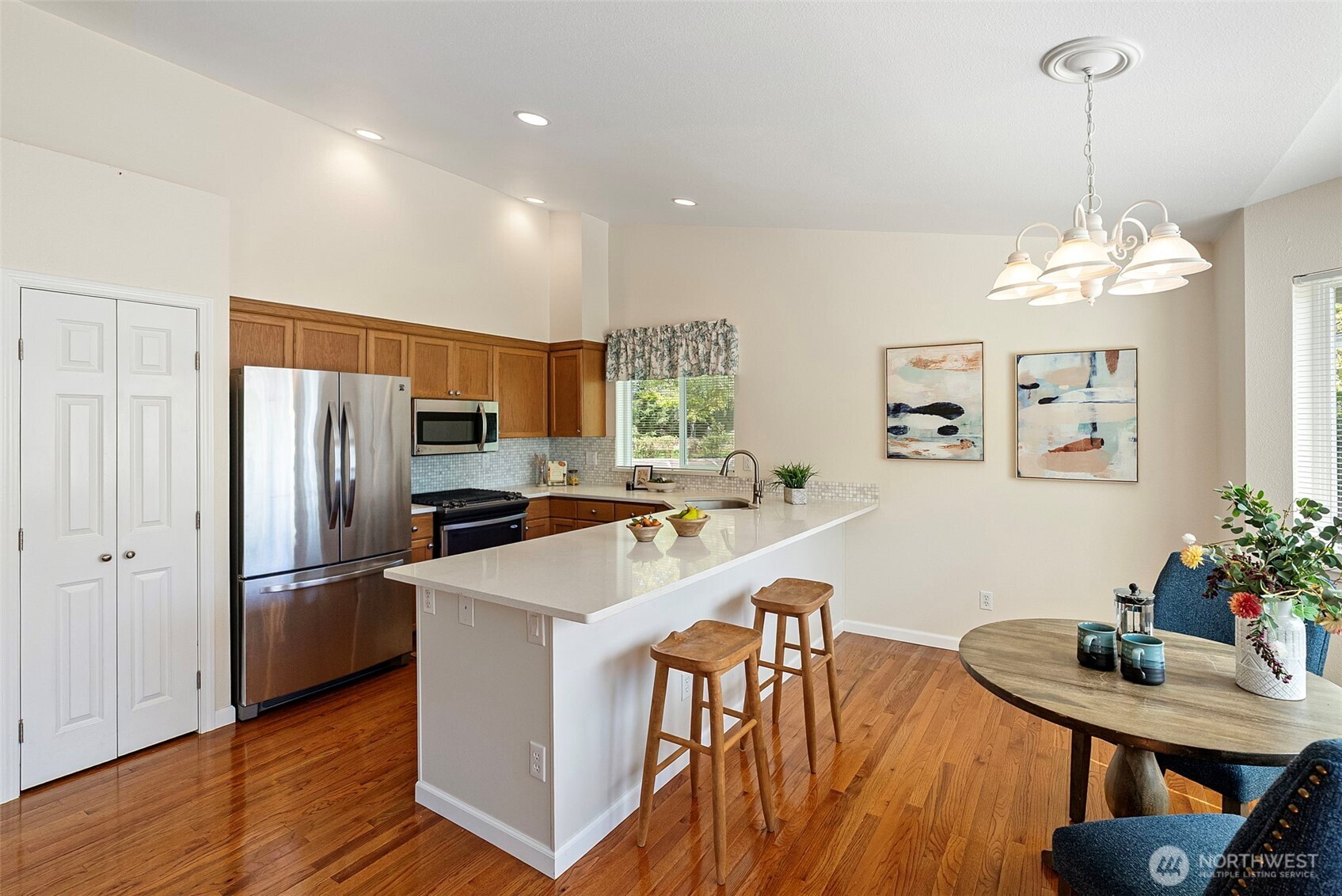 902 NW Leisure Lane , Bremerton, WA 98311