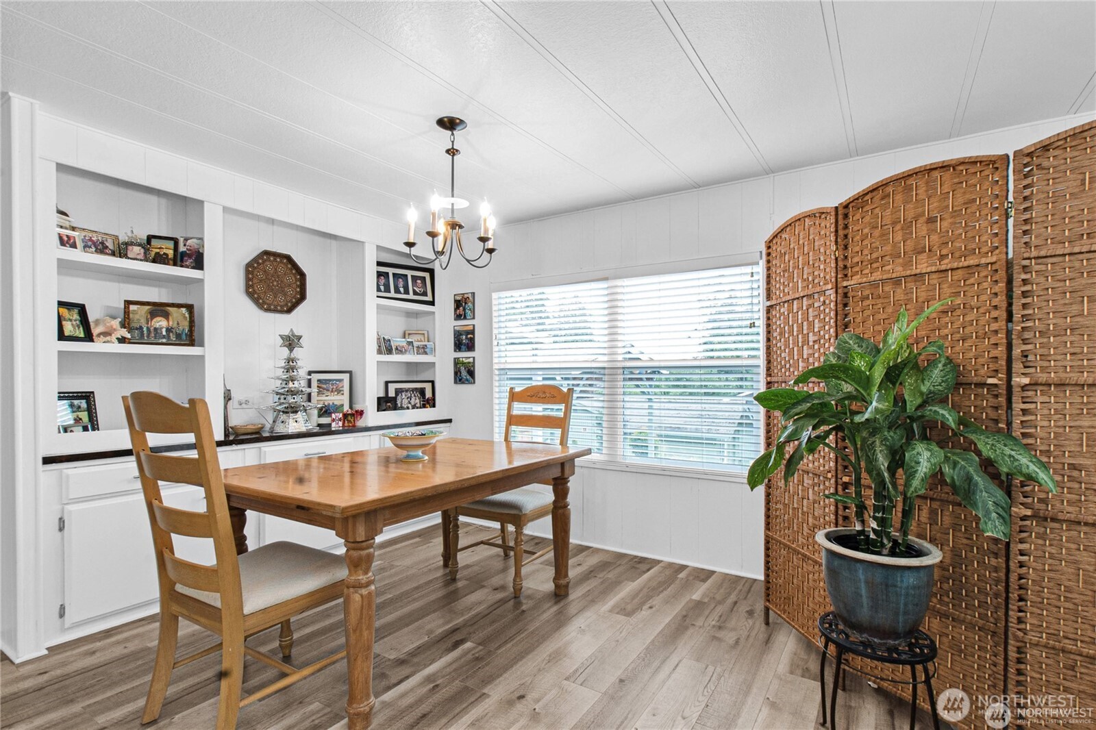 10029 Whitecap Drive NE, Olympia, WA 98502