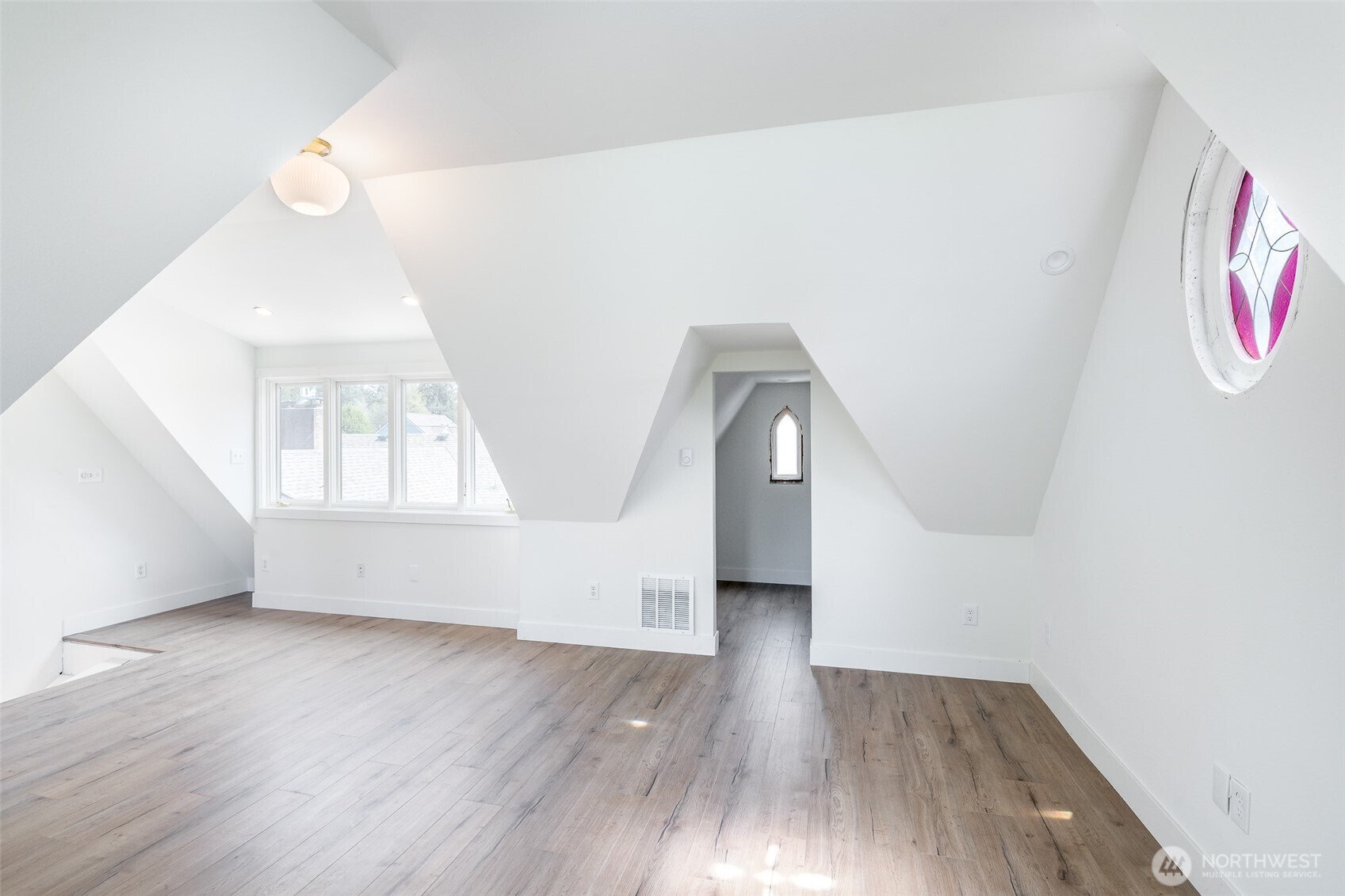 3025 Maringo Road SE, Olympia, WA 98501