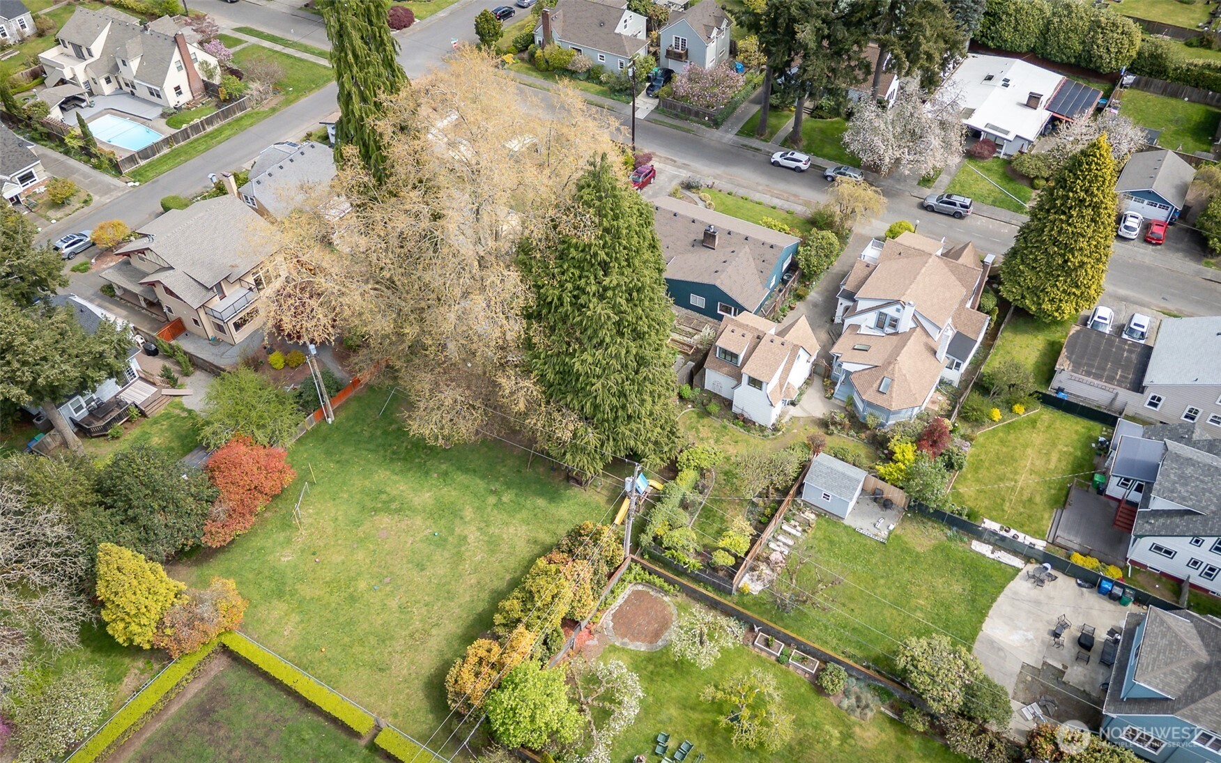 3025 Maringo Road SE, Olympia, WA 98501