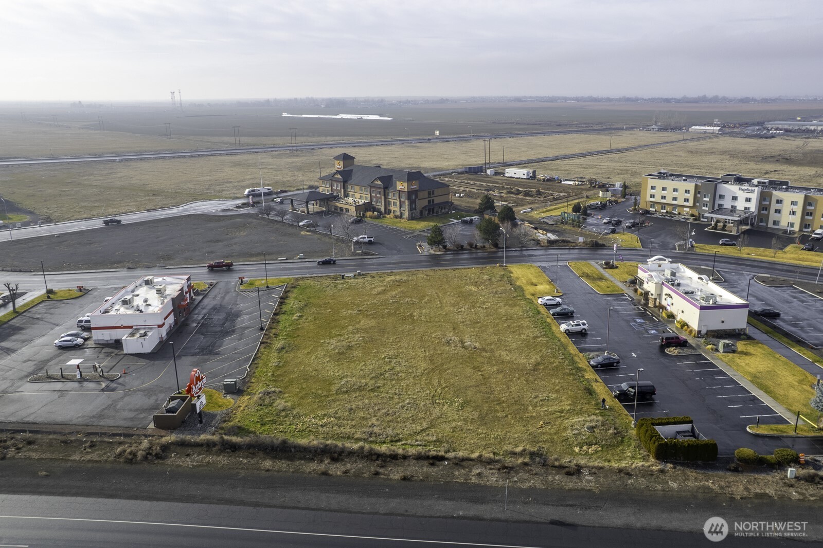 2421 S Maiers Rd , Moses Lake, WA 98837-9504