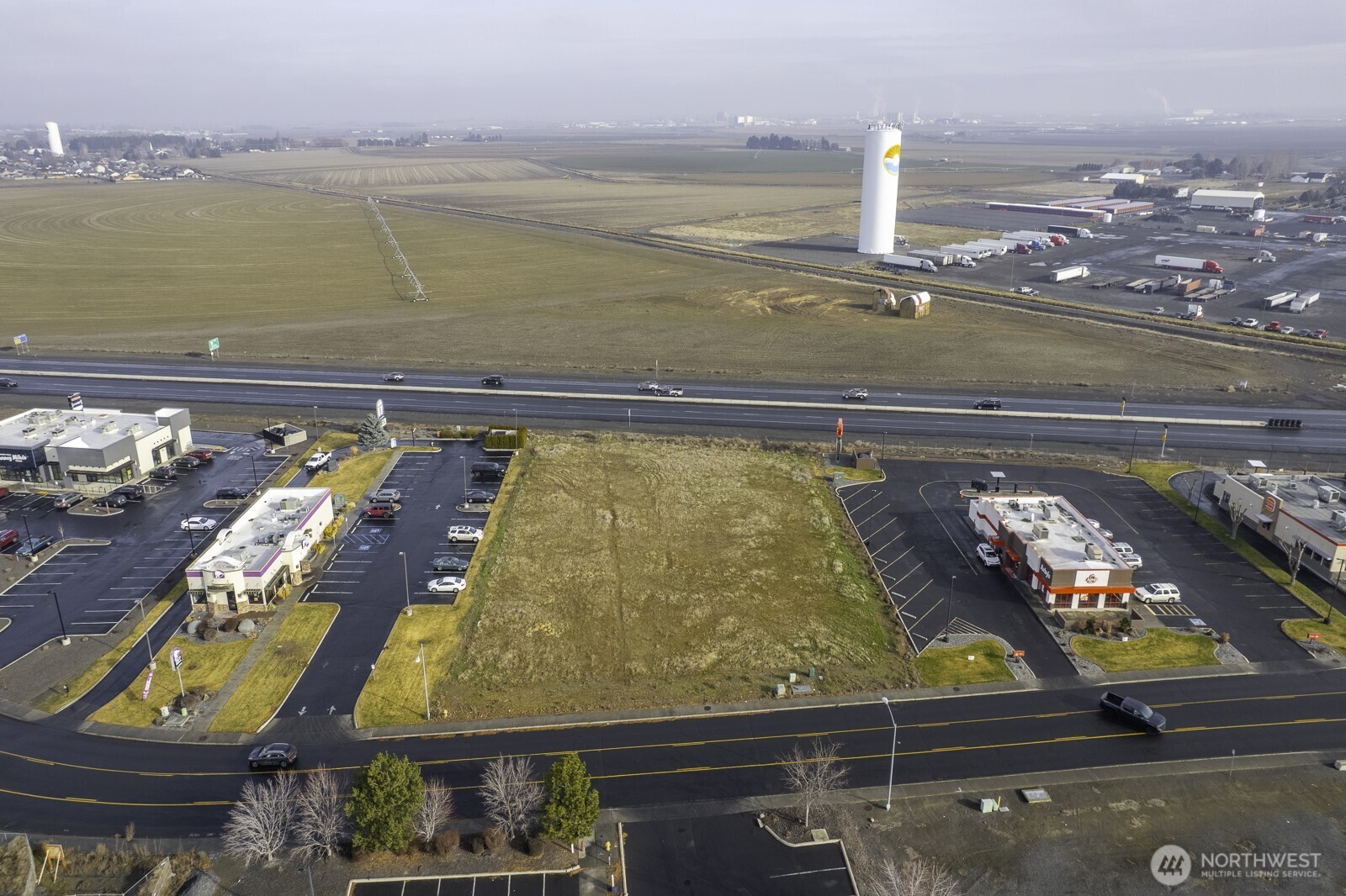 2421 S Maiers Rd , Moses Lake, WA 98837-9504