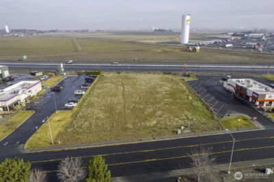 2421 S Maiers Rd , Moses Lake, WA 98837-9504 - Photo 4