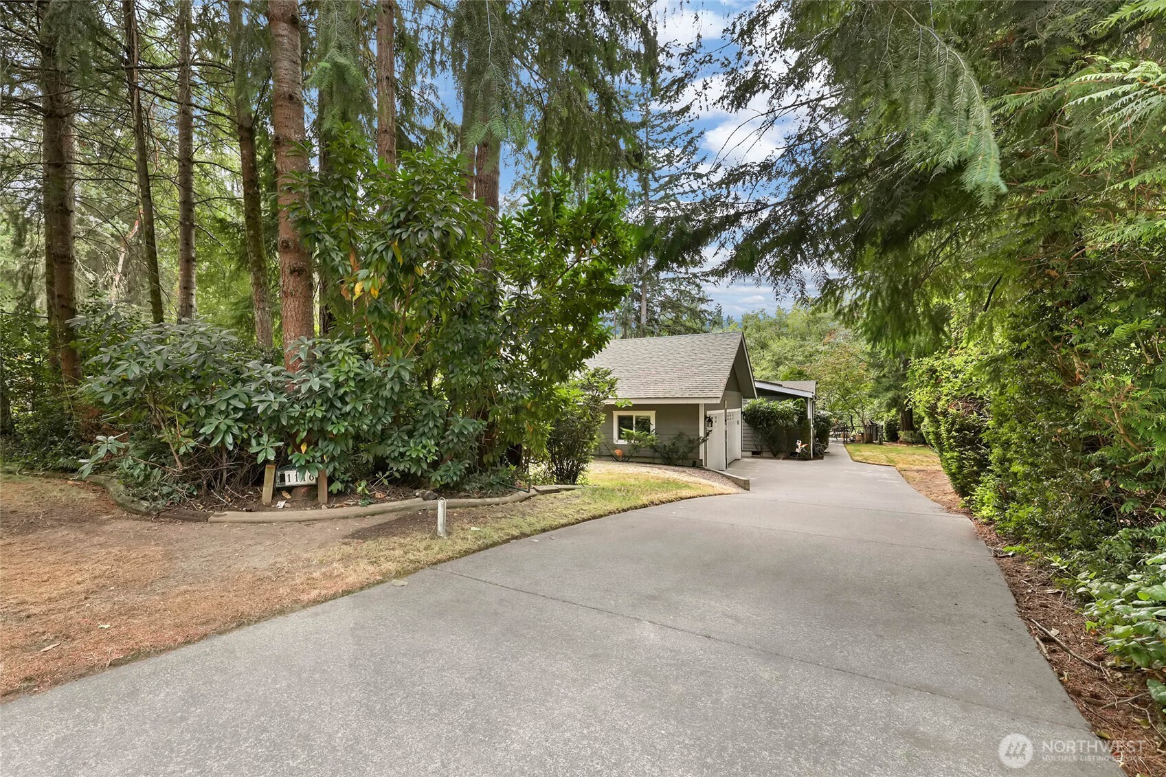 11116 Matthews Way , Anderson Island, WA 98303