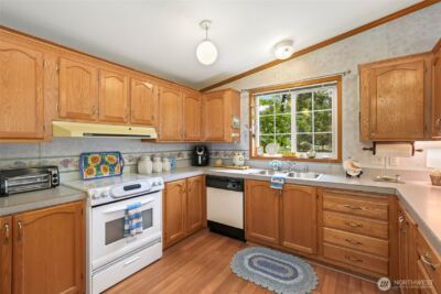 11116 Matthews Way , Anderson Island, WA 98303 - Photo 7