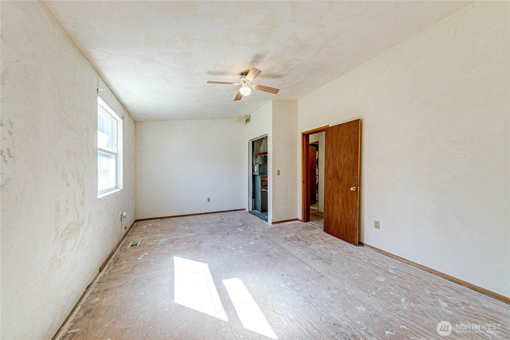 3962 Deer Park Road , Port Angeles, WA 98362
