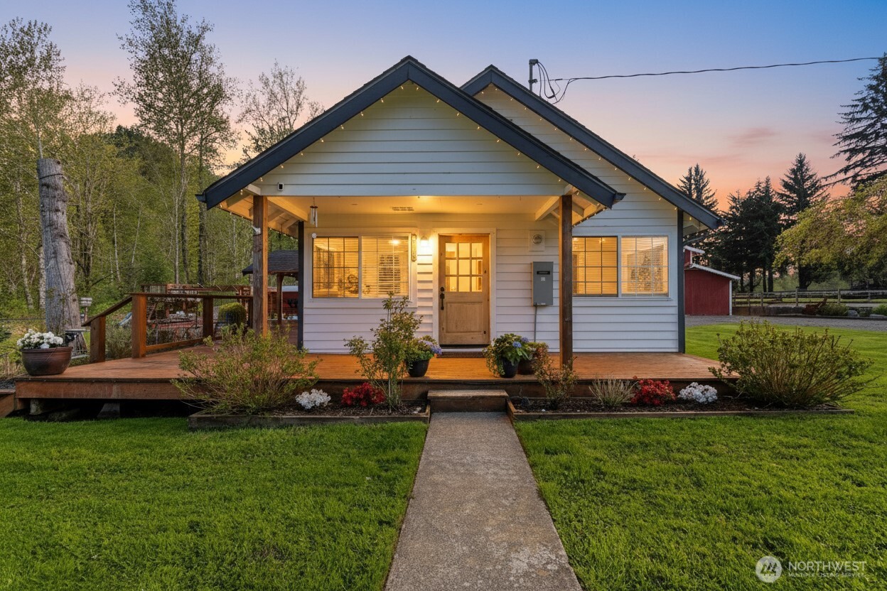 33618 SE 287th Street , Ravensdale, WA 98051