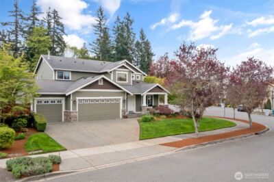 20025 SE 260th Place , Covington, WA 98042
