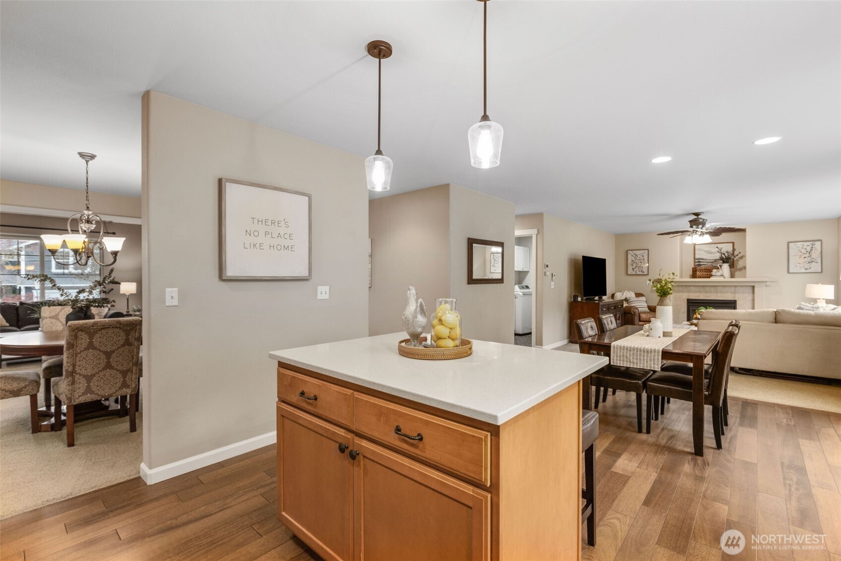 20025 SE 260th Place , Covington, WA 98042