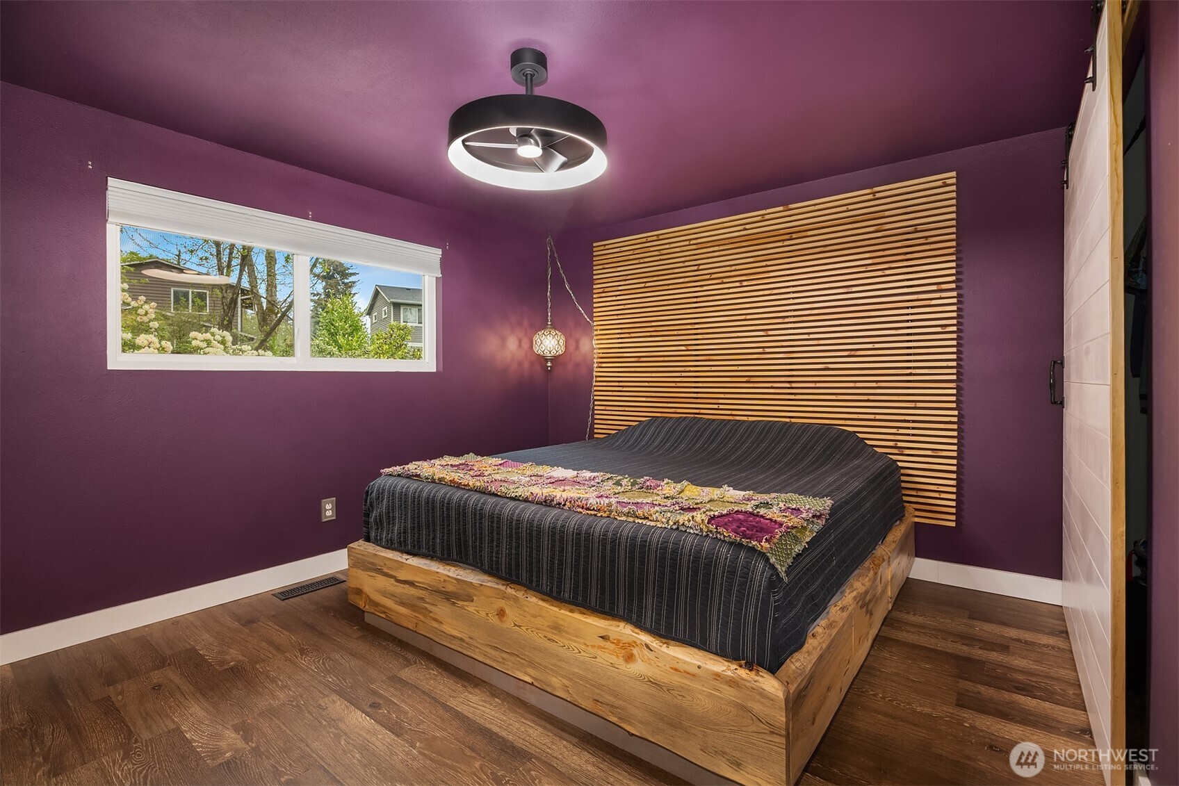 8442 NE 141st Street , Kirkland, WA 98034