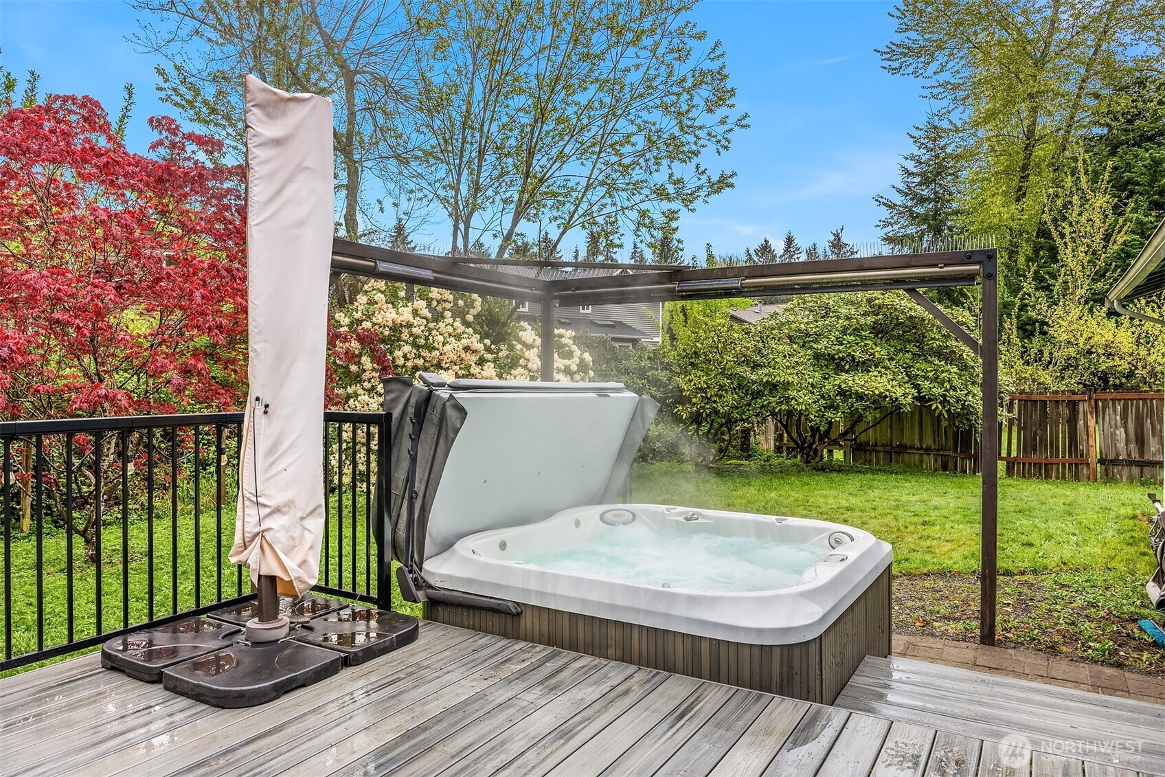 8442 NE 141st Street , Kirkland, WA 98034