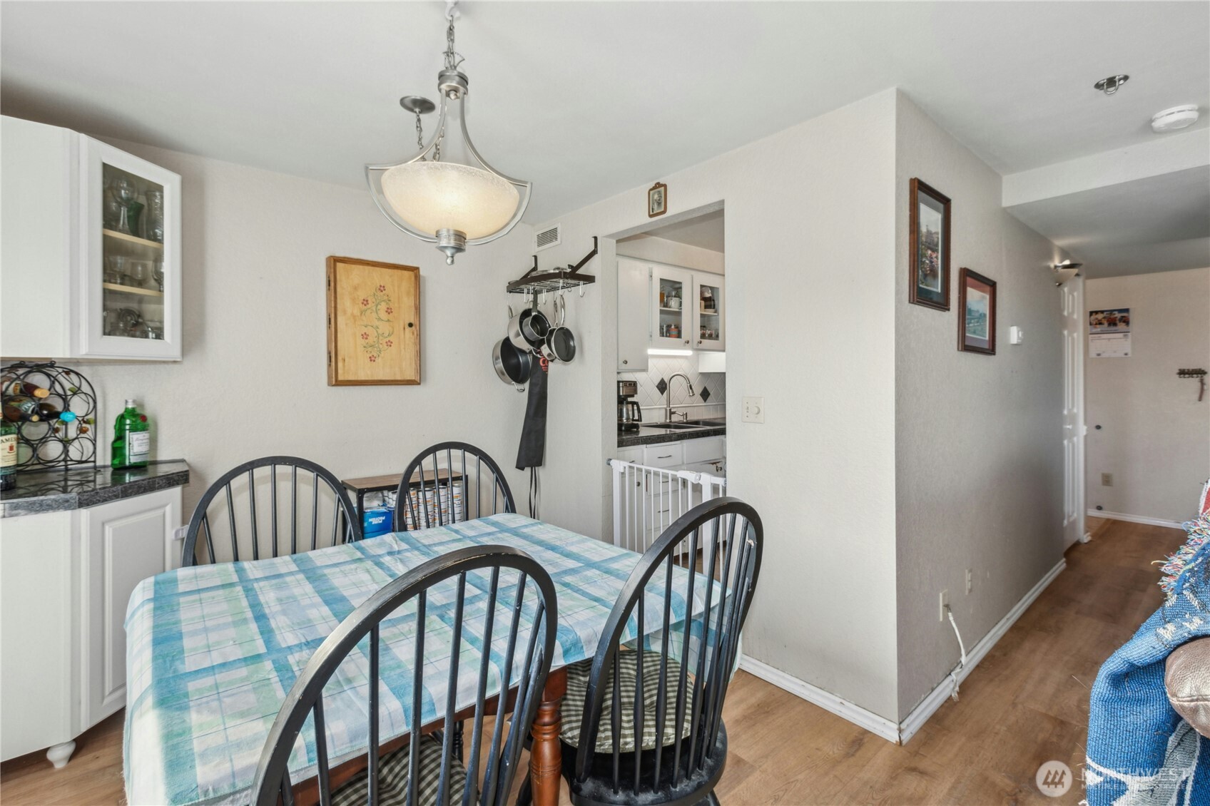 270 SE Barrington Drive #B203, Oak Harbor, WA 98277