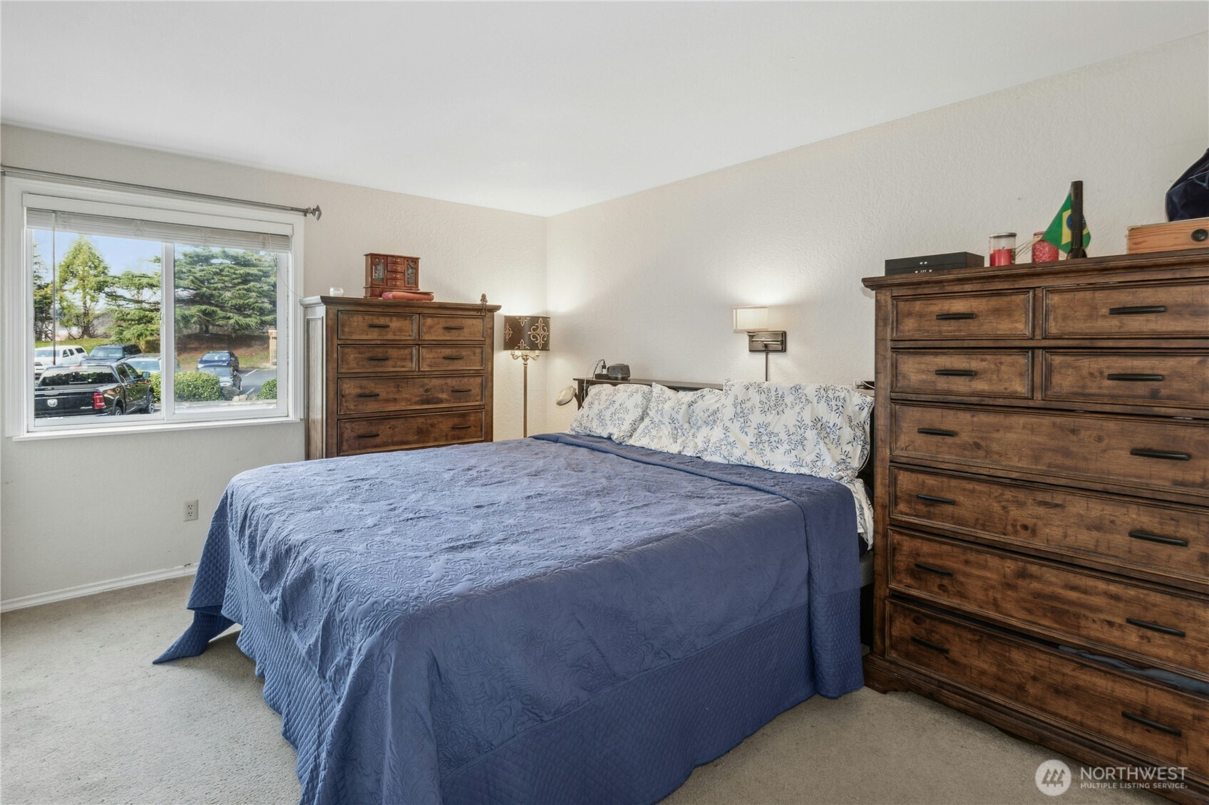270 SE Barrington Drive #B203, Oak Harbor, WA 98277