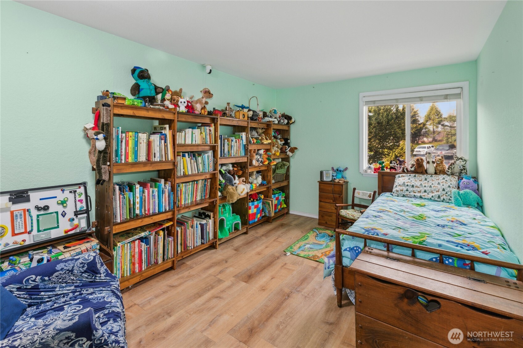 270 SE Barrington Drive #B203, Oak Harbor, WA 98277