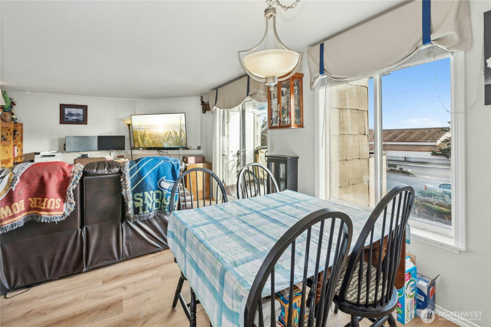 270 SE Barrington Drive #B203, Oak Harbor, WA 98277