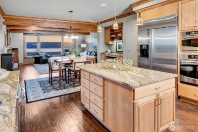 514 205th Avenue NE, Sammamish, WA 98074 - Photo 8
