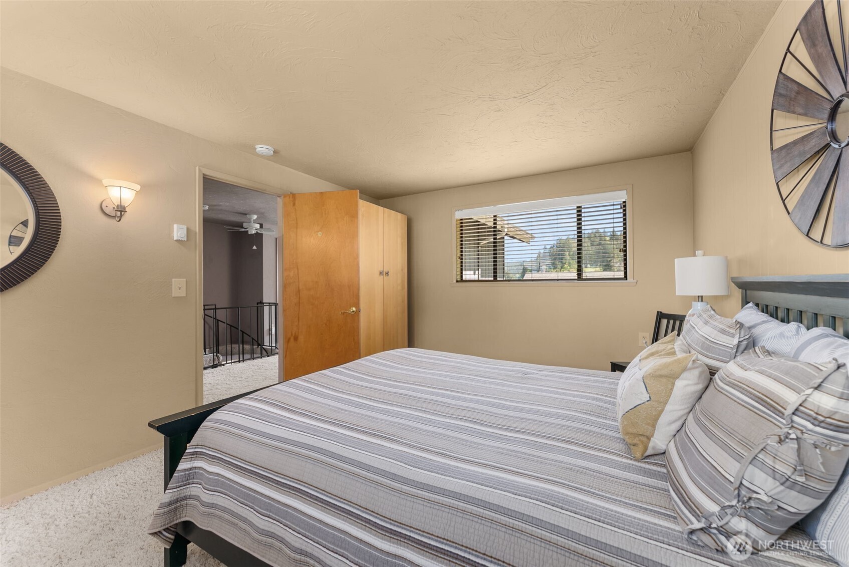 8331 E State Route 106 , Union, WA 98592