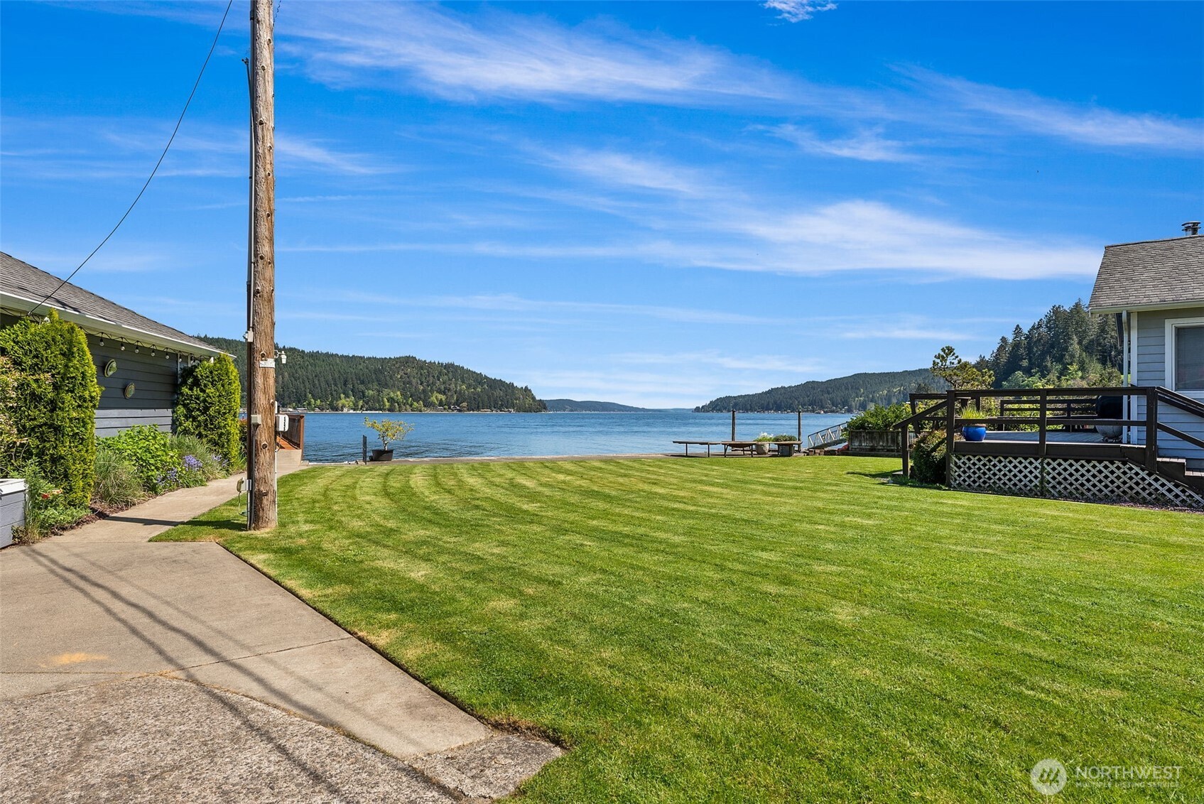 8331 E State Route 106 , Union, WA 98592