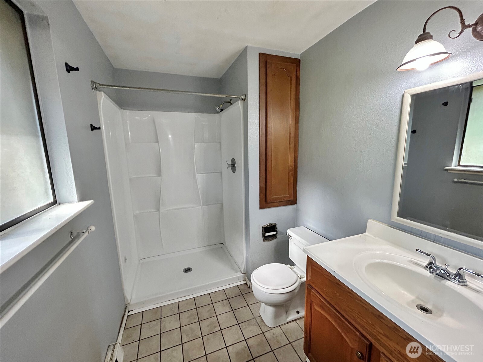 7305 38th Loop SE, Lacey, WA 98503