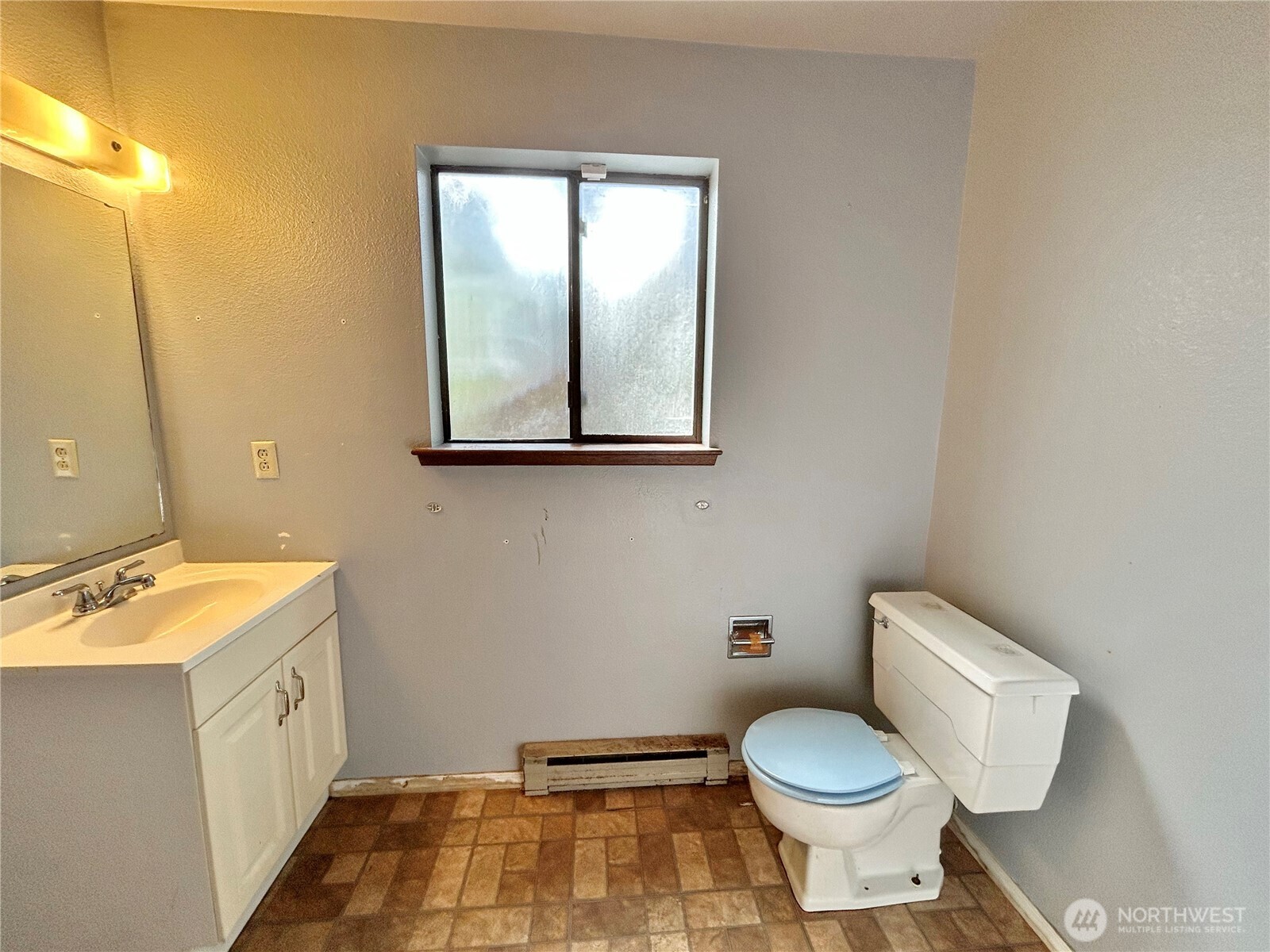 7305 38th Loop SE, Lacey, WA 98503