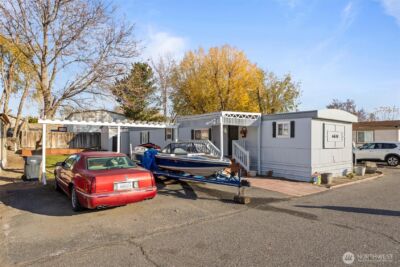 6630 Nelson Street , West Richland, WA 99353 - Photo 2