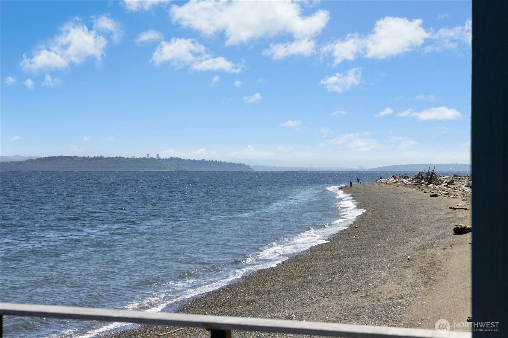 15636 Point Monroe Drive NE, Bainbridge Island, WA 98110