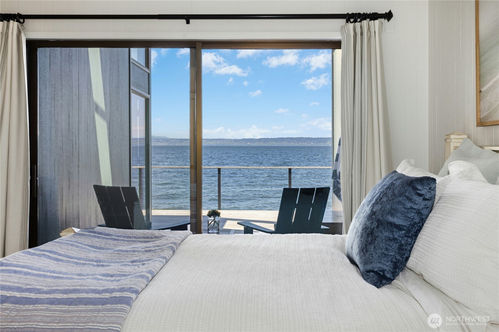 15636 Point Monroe Drive NE, Bainbridge Island, WA 98110