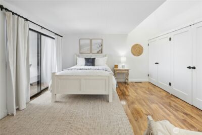 15636 Point Monroe Drive NE, Bainbridge Island, WA 98110 - Photo 7